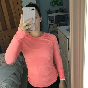 Size 6 swiftly tech long sleeve